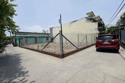 Cần bán giảm giá Đất bên sông Hiệp Bình Chánh 4,5m x 15m