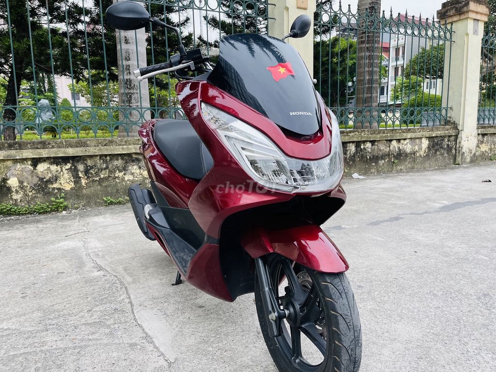 HONDA PCX 125 MÀU ĐỎ BAO ZIN BAO CHẤT 2018. Mua bán Xe máy tại Quận Nam Từ Liêm Hà Nội được đăng bởi THANH BÌNH hình 5
