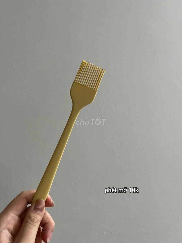 Chổi phết dầu Silicon Vàng. Mua bán Dụng cụ nhà bếp tại Quận Nam Từ Liêm Hà Nội được đăng bởi Diep hình 1