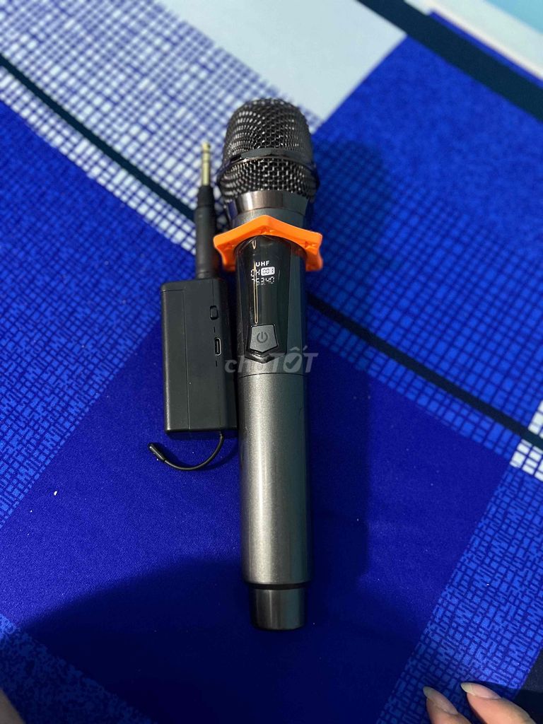 Micro không dây Hát livestream Đen. Mua bán Tivi, Âm thanh tại Thành phố Sa Đéc Đồng Tháp được đăng bởi phiến nguyễn hình 1
