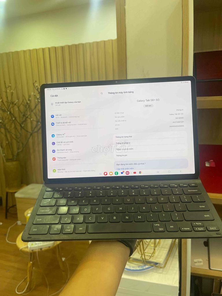 Samsung Galaxy Tab S8 Plus 128GB kèm bút và phím