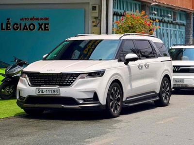 Kia Carnival Premium 2.2D 2023 Trắng Tự động