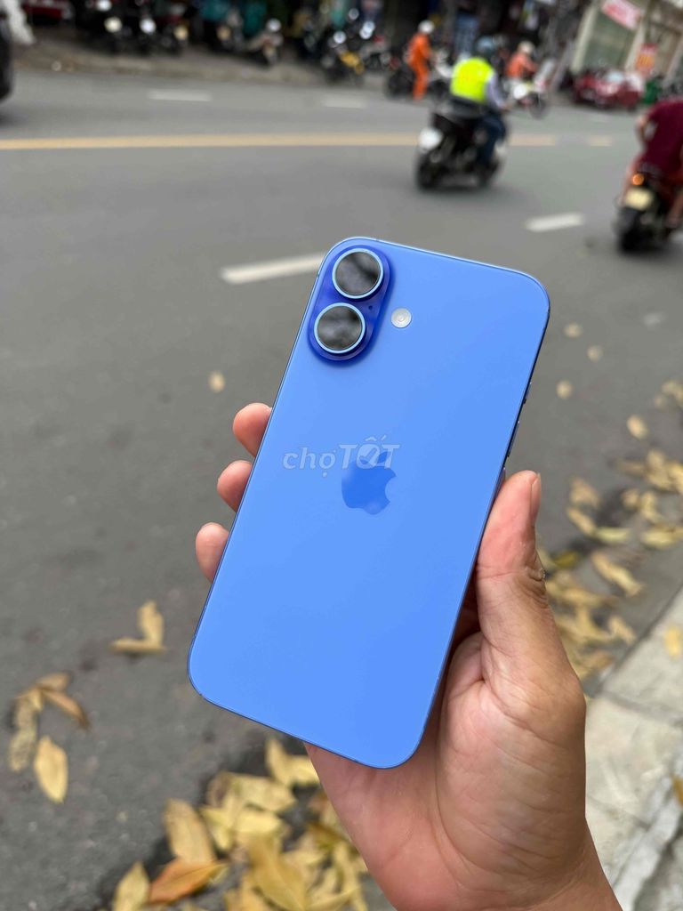Iphone 16 Quốc Tế Pin Zin 100 bản khe sim. Mua bán Điện thoại tại Quận Hải Châu Đà Nẵng được đăng bởi TH hình 1