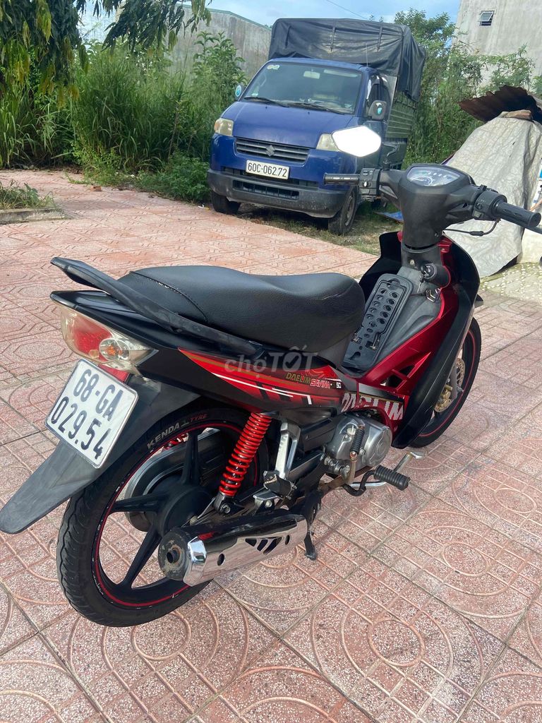 SI 50 CC SẢN XUẤT 2020 XE ĐẸP VỎ CÒN CHÍNH CHỦ. Mua bán Xe máy tại Thành phố Rạch Giá Kiên Giang được đăng bởi CHODONGNAI youtube video hình 1