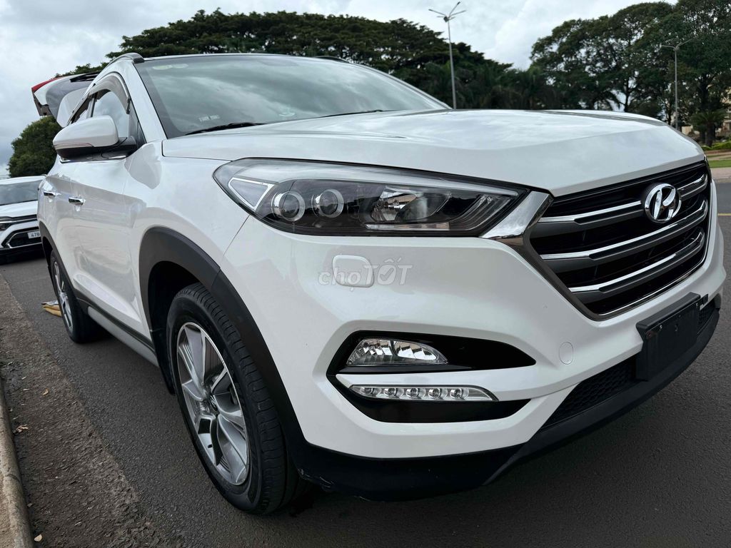 Hyundai Tucson 2018 2.0 ATH - Một chủ từ đầu. Mua bán Ô tô tại Thành phố Buôn Ma Thuột Đắk Lắk được đăng bởi Ngọc ánh hình 3