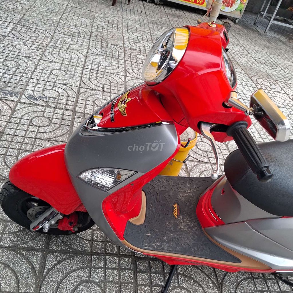 Xe đep máy êm như mới vỏ mới đèn mới đi vọt. Mua bán Xe máy tại Quận 8 Tp Hồ Chí Minh được đăng bởi phung hao hình 5