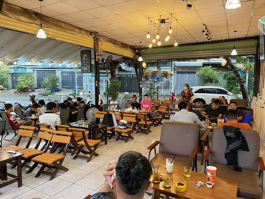 Sang quán cafe căn góc 2 mặt tiền đẹp phường 10 Quận 6