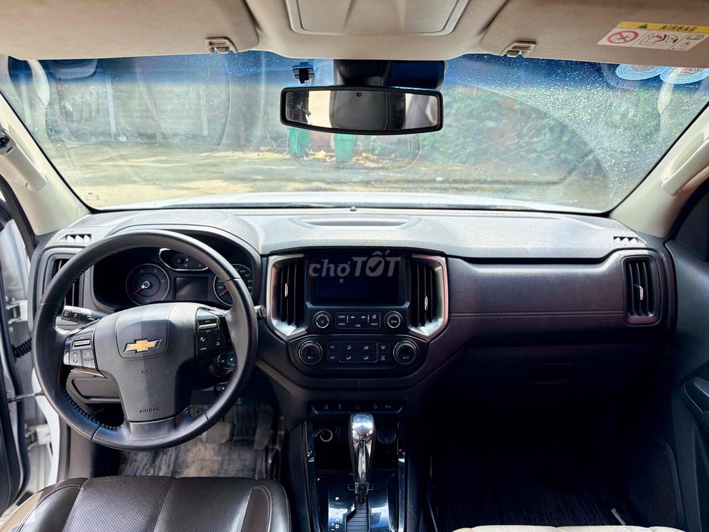 Chevrolet Trailblazer LTZ 2018 Trắng bản FULL