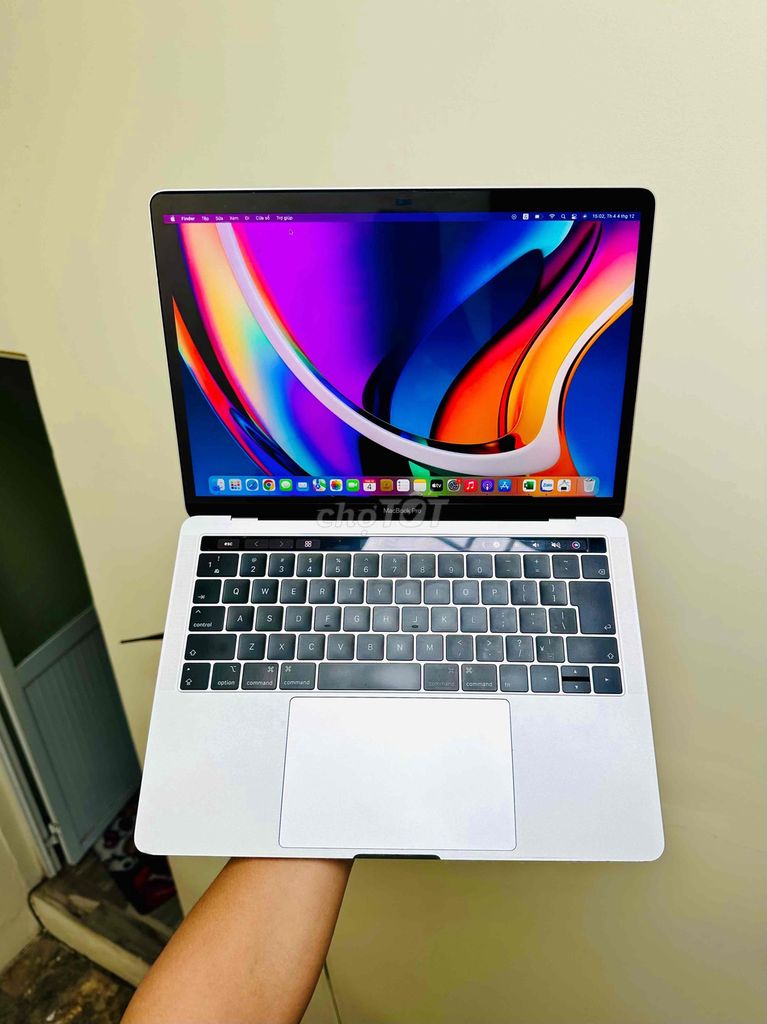 Macbook Pro 2019 JP 2.4ghz / Ram 16gb