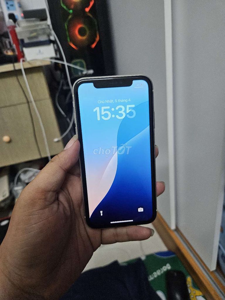 Apple iPhone 11 64GB Trắng QTe truetone face id ok. Mua bán Điện thoại tại Thành phố Thủ Đức Tp Hồ Chí Minh được đăng bởi binphone hình 1