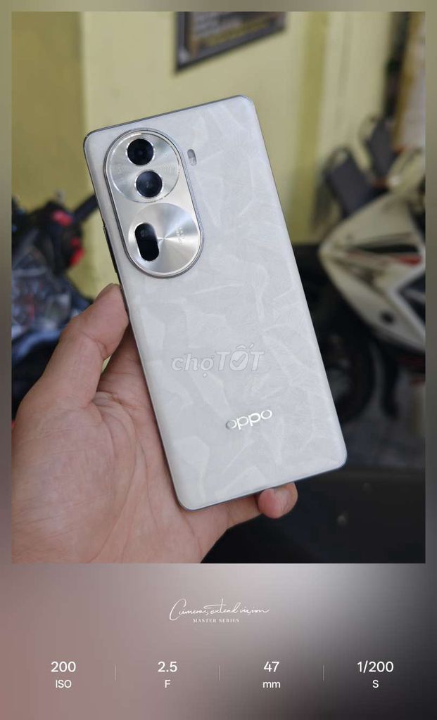 Oppo Reno 11 Pro 5G 512G Trắng. Mua bán Điện thoại tại Thành phố Thủ Dầu Một Bình Dương được đăng bởi Việt Phê hình 1