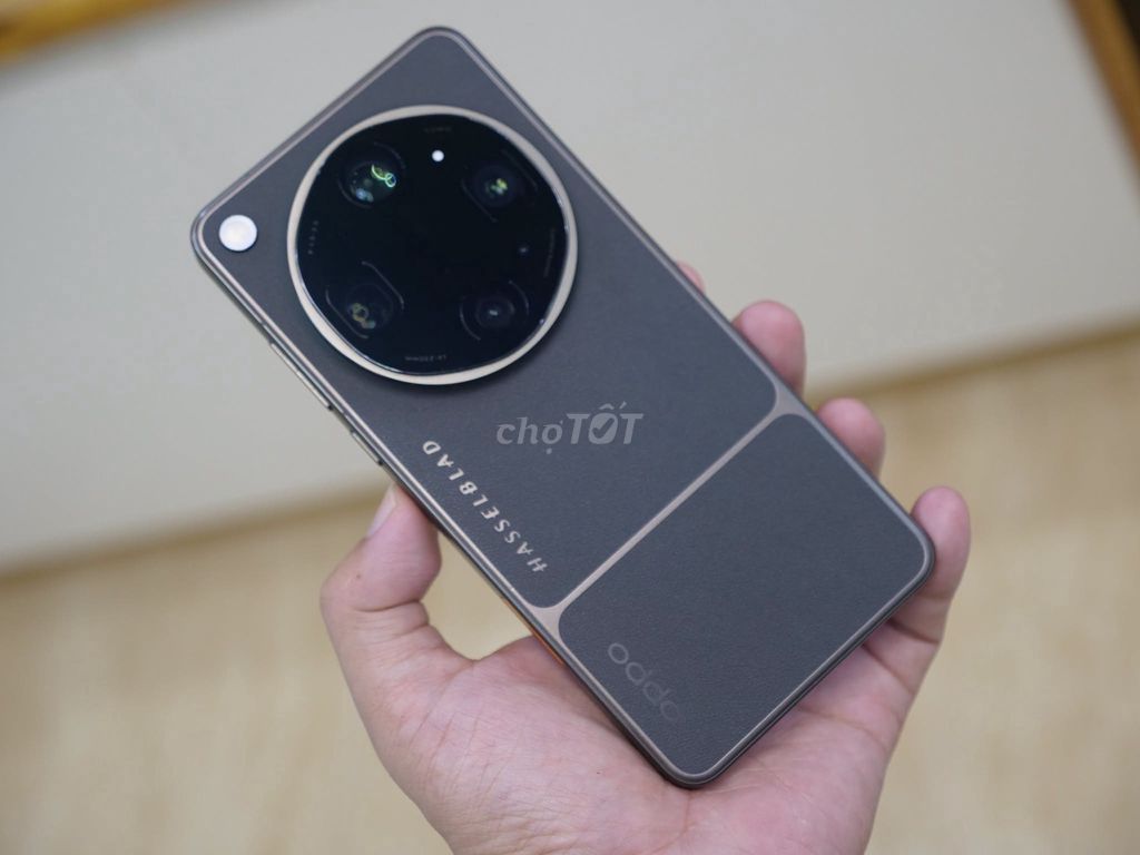 Oppo Find X9 Ultra Hasselblad 12G/512G chính hãng. Mua bán Điện thoại tại Quận 10 Tp Hồ Chí Minh được đăng bởi Nguyễn Mạnh Hải hình 1
