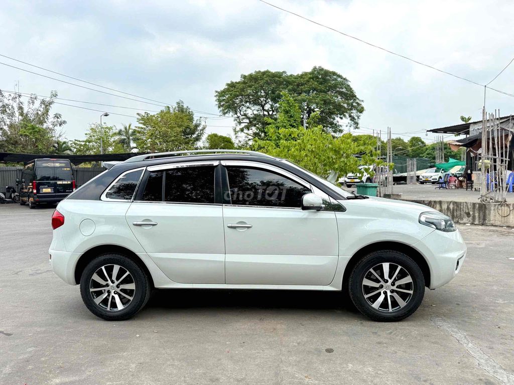 Samsung QM5 2014 - 79000 km