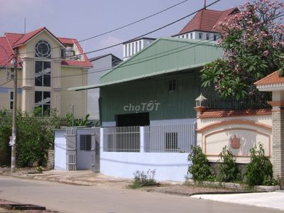Cho thuê nhà xưởng 360m2 vừa Hết hạn hợp đồng tại phường an Phú Đông 