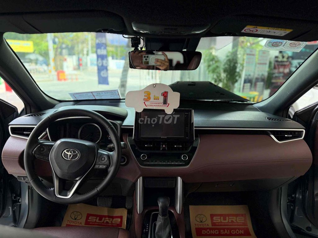 Corolla Cross 1.8V 2021 - Xe 1 Chủ - Giá TL. Mua bán Ô tô tại Quận Gò Vấp Tp Hồ Chí Minh được đăng bởi Thanh Trang Toyota Sure hình 5