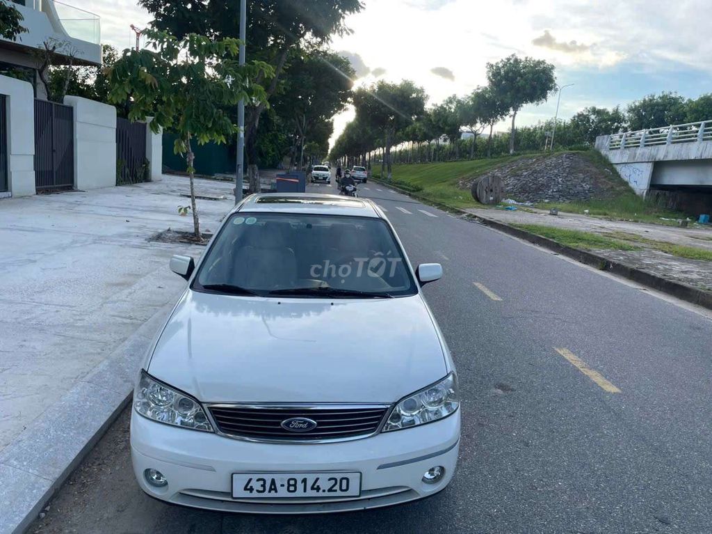 Bán Ford Laser siêu đẹp đời 2004 số tự động. Mua bán Ô tô tại Quận Hải Châu Đà Nẵng được đăng bởi otocudanang hình 11