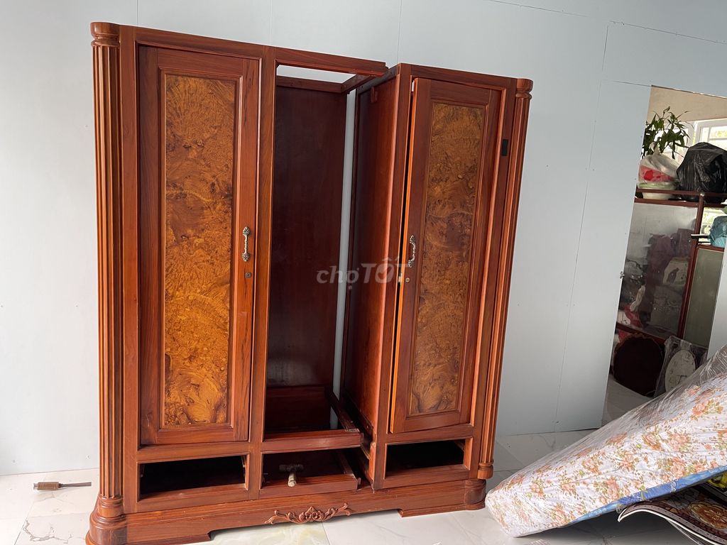 Dịch vụ sửa chữa nội thất Gỗ. Dịch vụ tại Quận 8 Tp Hồ Chí Minh được đăng bởi Phạm Quốc Khanh hình 1