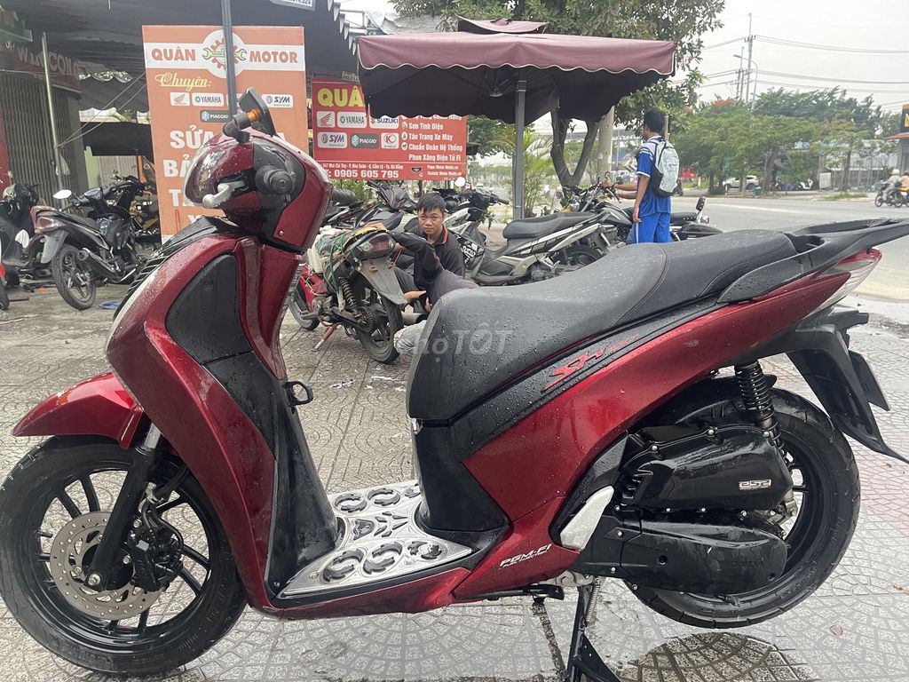 Хонда SH125 2016 красная