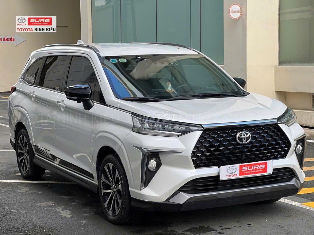 Toyota Veloz Top 2024 siêu lướt. Mua bán Ô tô tại Quận Ninh Kiều Cần Thơ được đăng bởi Phúc Toyota Ninh Kiều hình 2