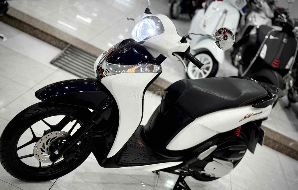 ShMode 2015 zin êm chính chủ ký ( Hỗ trợ GÓP ) 🔥🔥. Mua bán Xe máy tại Thị xã Phú Mỹ Bà Rịa - Vũng Tàu được đăng bởi Cửa Hàng Xe Máy Phú Mỹ hình 1