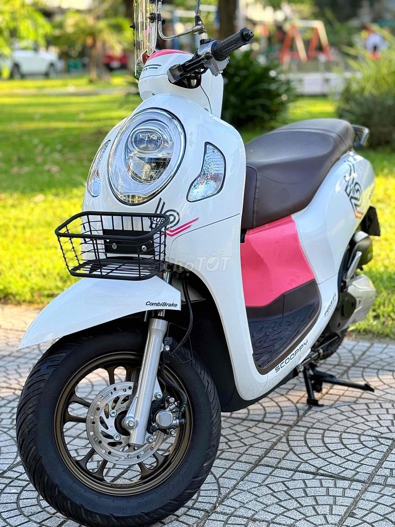 Смарткей Honda Scoopy 2024 белый розовый