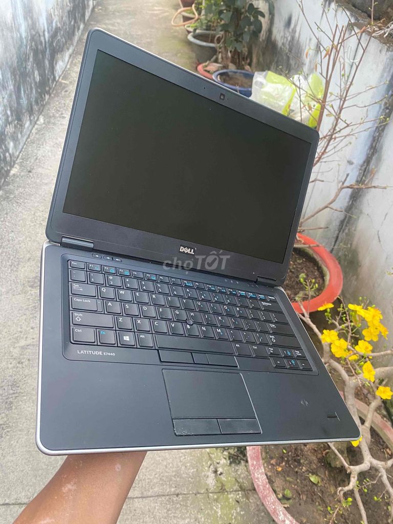 Dell Latitude 7440 i5 4310u, mỏng nhẹ