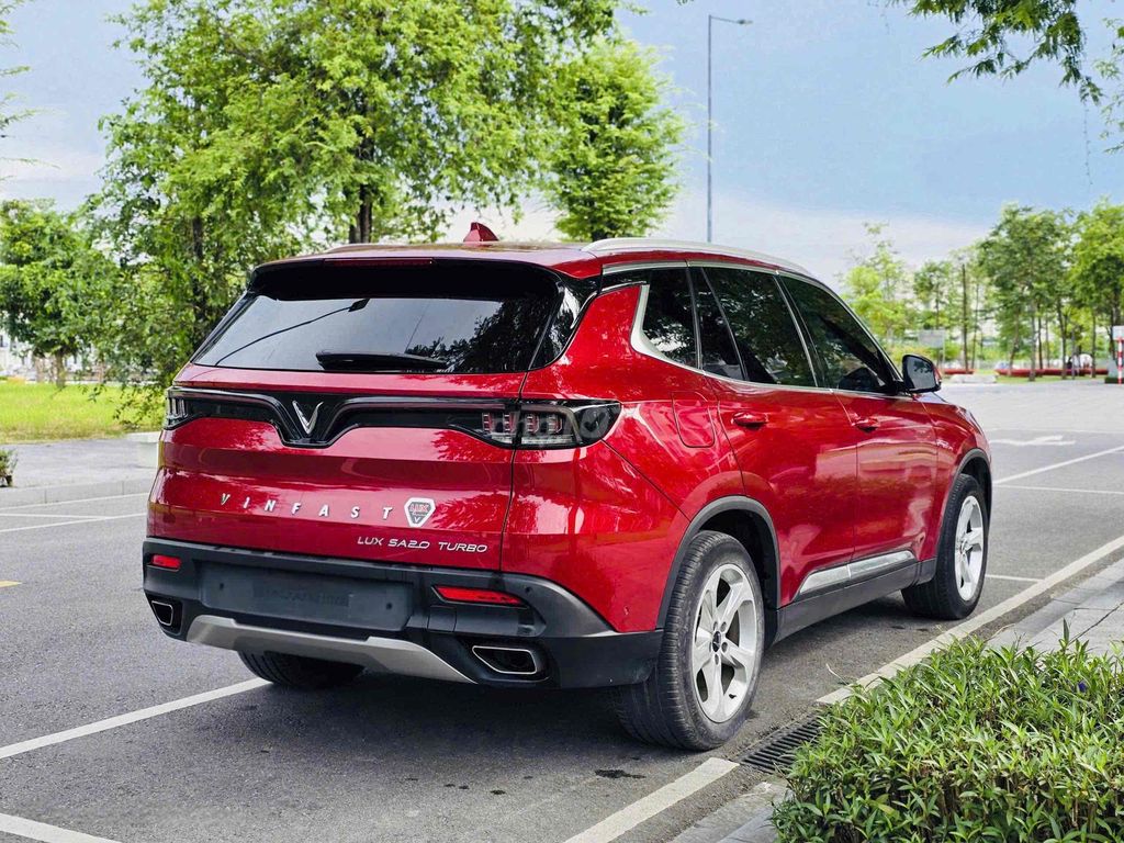 VinFast Lux SA2.0 2020 Plus 2.0 AT - 40000 km. Mua bán Ô tô tại Quận Thanh Xuân Hà Nội được đăng bởi Cường Auto 266 hình 7