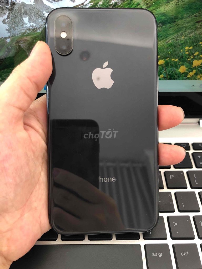 Iphone Xs qt 64gb zin full giá rẻ cần bay nhanh. Mua bán Điện thoại tại Quận Tây Hồ Hà Nội được đăng bởi NTmobile shop di động hình 1