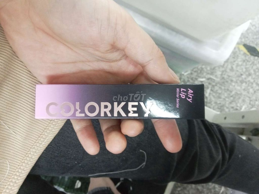 Son môi COLORKEY Airy Lip Mirror Đỏ Cam Đất. Mua bán Phụ kiện thời trang khác tại Huyện Lý Nhân Hà Nam được đăng bởi Quỳnh Như hình 1