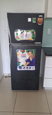 Bán tủ lạnh inverter Aqua 231l