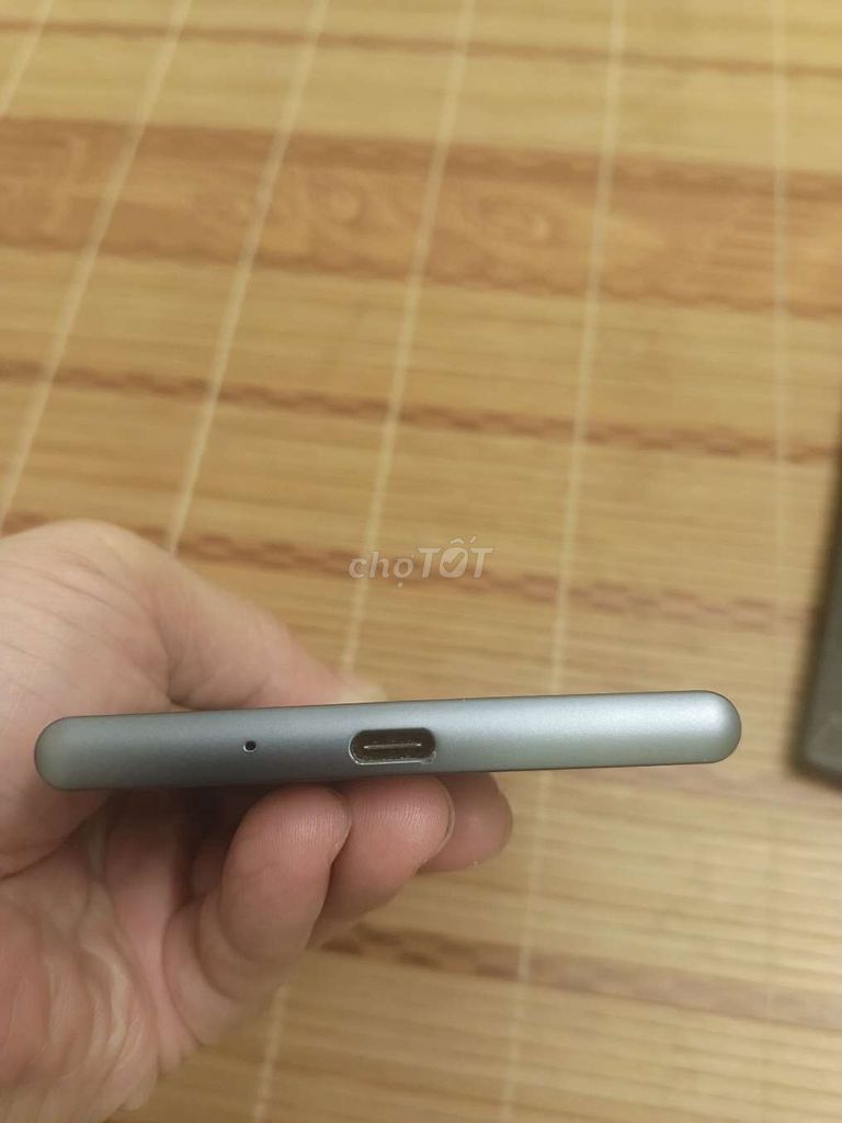 Sony XZ1 Xám Đã sử dụng. Mua bán Điện thoại tại Huyện Thuận Thành Bắc Ninh được đăng bởi Trung hình 1