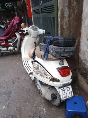 Nhà nhiều xe bán đỡ đang đi bình thường. Mua bán Xe máy tại Quận Hai Bà Trưng Hà Nội được đăng bởi toan