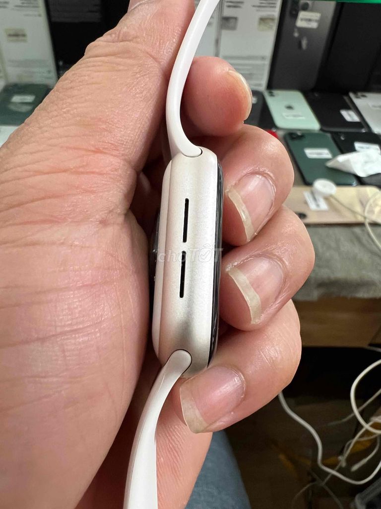 Apple watch Se 2 40 gps zin đẹp nguyên áp. Mua bán Thiết bị đeo thông minh tại Quận Đống Đa Hà Nội được đăng bởi Lê Khuyến hình 5