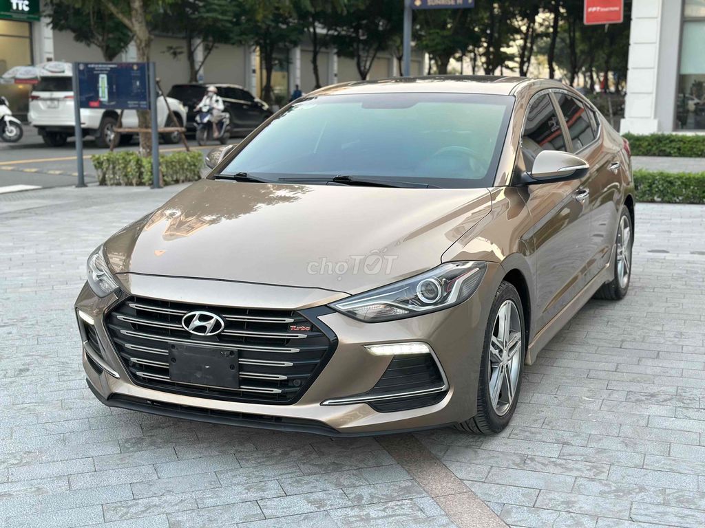 Hyundai Elantra 2019 1.6AT Sport - 80000 km. Mua bán Ô tô tại Quận Hoàng Mai Hà Nội được đăng bởi Đức Quyết hình 2