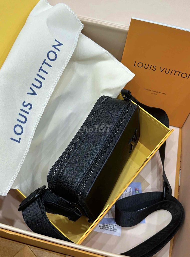 Túi Nam LV Đeo Chéo. Mua bán Túi xách tại Quận Bình Tân Tp Hồ Chí Minh được đăng bởi Trúc Phương hình 4