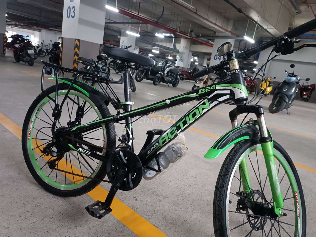 Xe thể thao 24in ACTION rất mới. Mua bán Xe đạp tại Quận 7 Tp Hồ Chí Minh được đăng bởi Hoàng Dũng Tiến hình 1