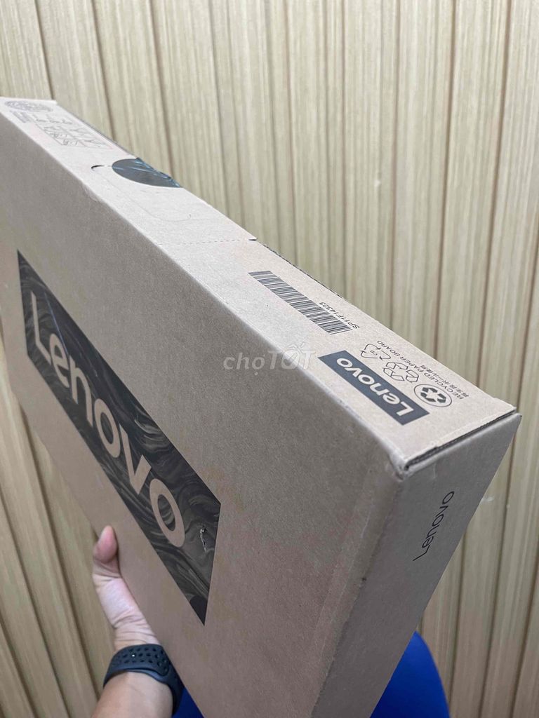 Sale mạnh Lenovo Newseal 15.6 inch FHD Ryzen 5