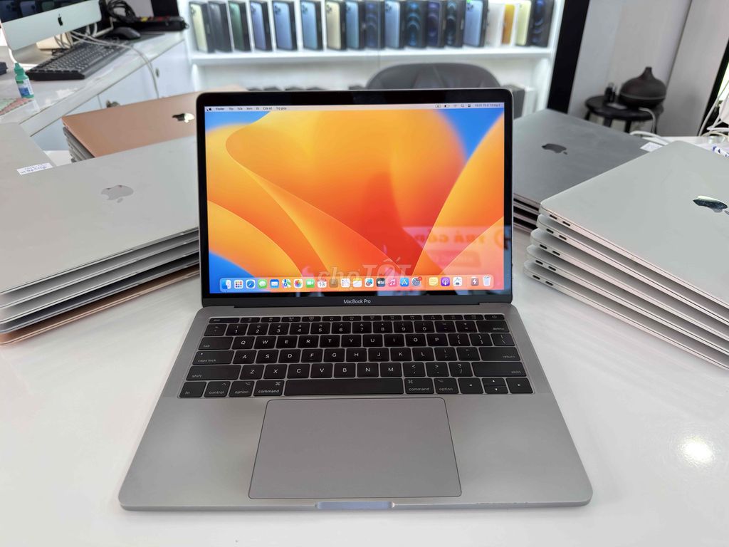 Macbook pro 2017 13" i5/8gb/256gb đẹp 98.5-99%-Gop. Mua bán Laptop tại Quận 7 Tp Hồ Chí Minh được đăng bởi Hoàng Hiệp Mobile hình 1