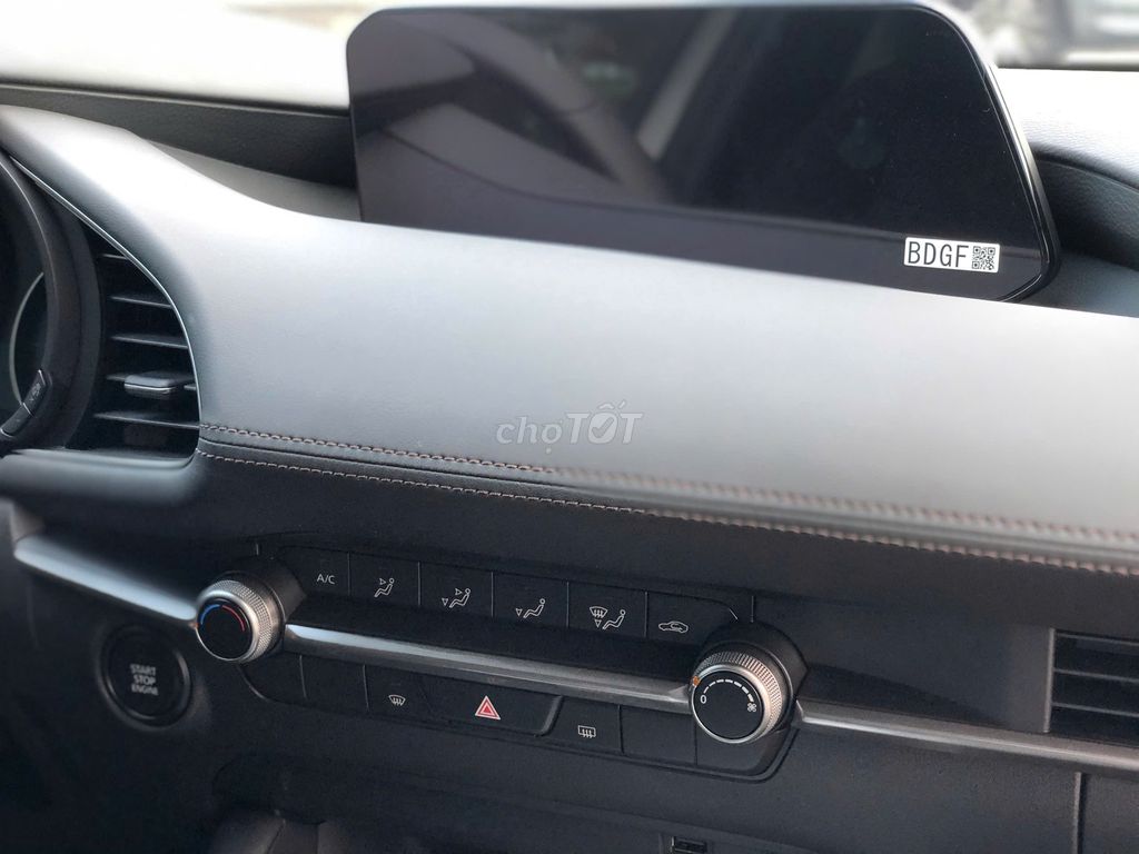 Mazda 3 2025 1.5L Deluxe. Mua bán Ô tô tại Quận 7 Tp Hồ Chí Minh được đăng bởi Kiet Cao hình 7