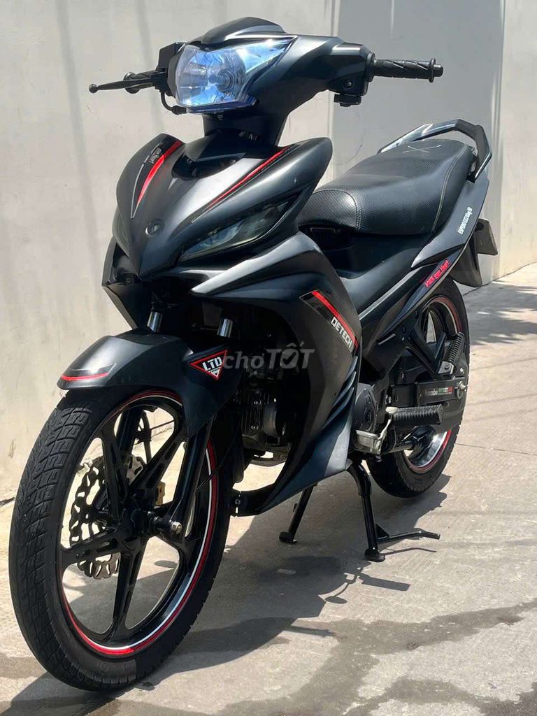 Мопед ESPERO Detech Exciter 50cc 2021 черный глянцевый