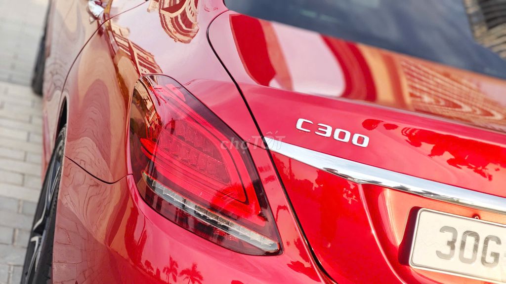 Mercedes Benz 2020 C300 AMG - 78000 km. Mua bán Ô tô tại Quận Thanh Xuân Hà Nội được đăng bởi Nguyễn Tuấn Hoàng hình 12