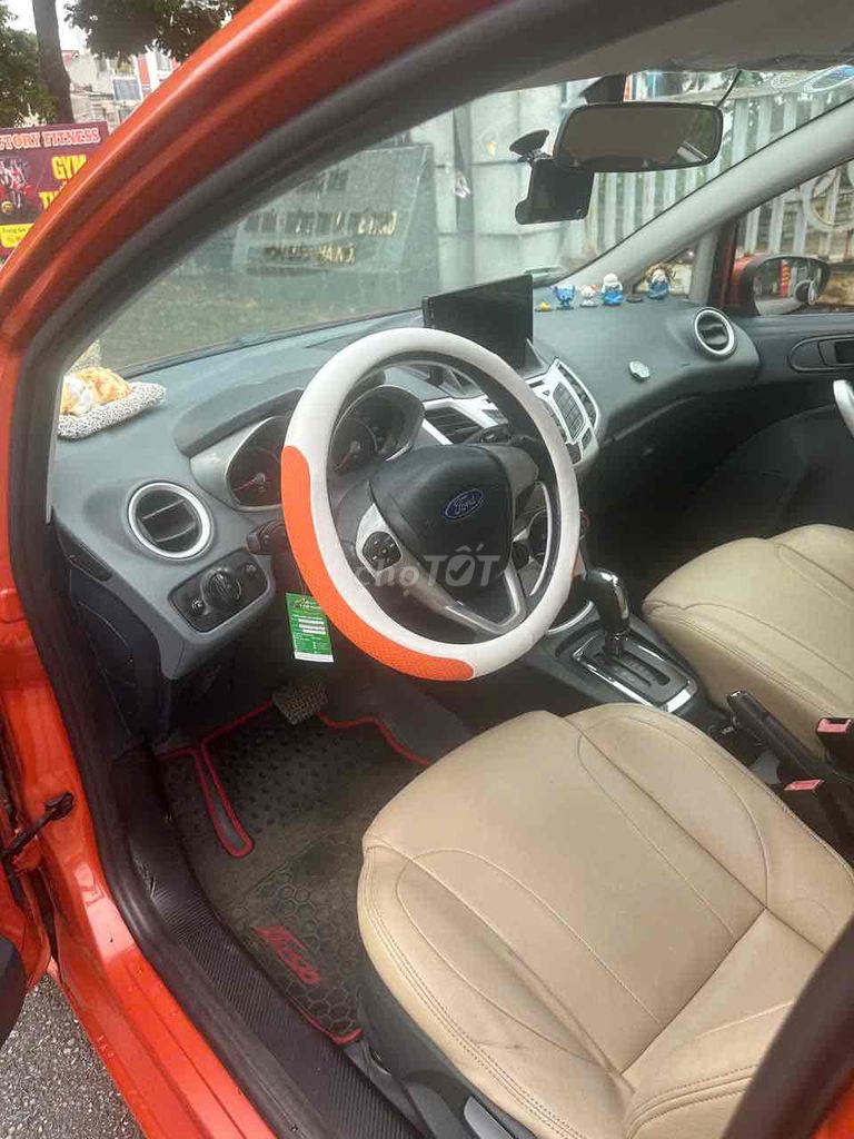 bán ford fista sx 2012 số tự động, như mới. Mua bán Ô tô tại Huyện Hoài Đức Hà Nội được đăng bởi Đức Giang hình 5