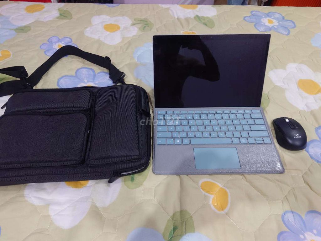 Microsoft Surface Pro 7 i5 8GB/256GB. Mua bán Laptop tại Thành phố Thủ Đức Tp Hồ Chí Minh được đăng bởi Phan tâm hình 1