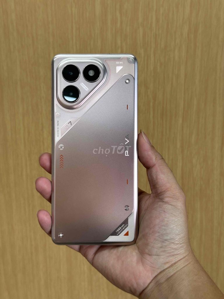 Tecno Pova 7 mới mua FPT 3 ngày. Mua bán Điện thoại tại Quận Liên Chiểu Đà Nẵng được đăng bởi Thịnh Phát 218 hình 1
