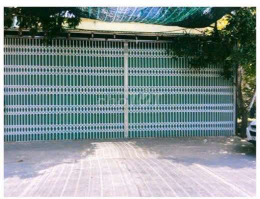 Cửa kéo kim loại bạc đạn treo. Mua bán Nội thất, đồ gia dụng khác tại Thành phố Thuận An Bình Dương được đăng bởi Thành Trì Windows  hình 1