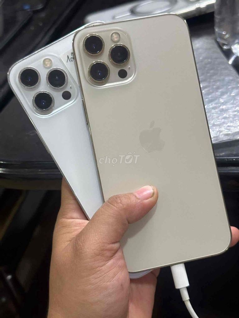 Apple iPhone 12 Pro Max 128GB Vàng, Bạc Đã sử dụng. Mua bán Điện thoại tại Thành phố Biên Hòa Đồng Nai được đăng bởi nguyễn lê store hình 1