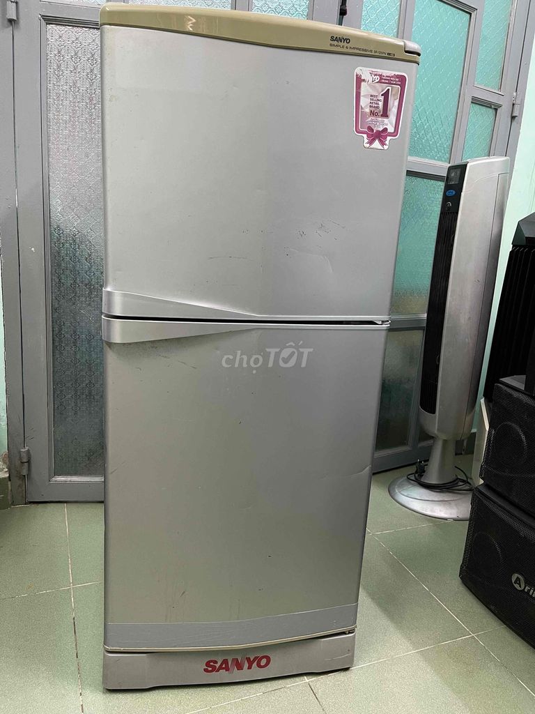 Tủ Lạnh Sanyo xài tốt 125L