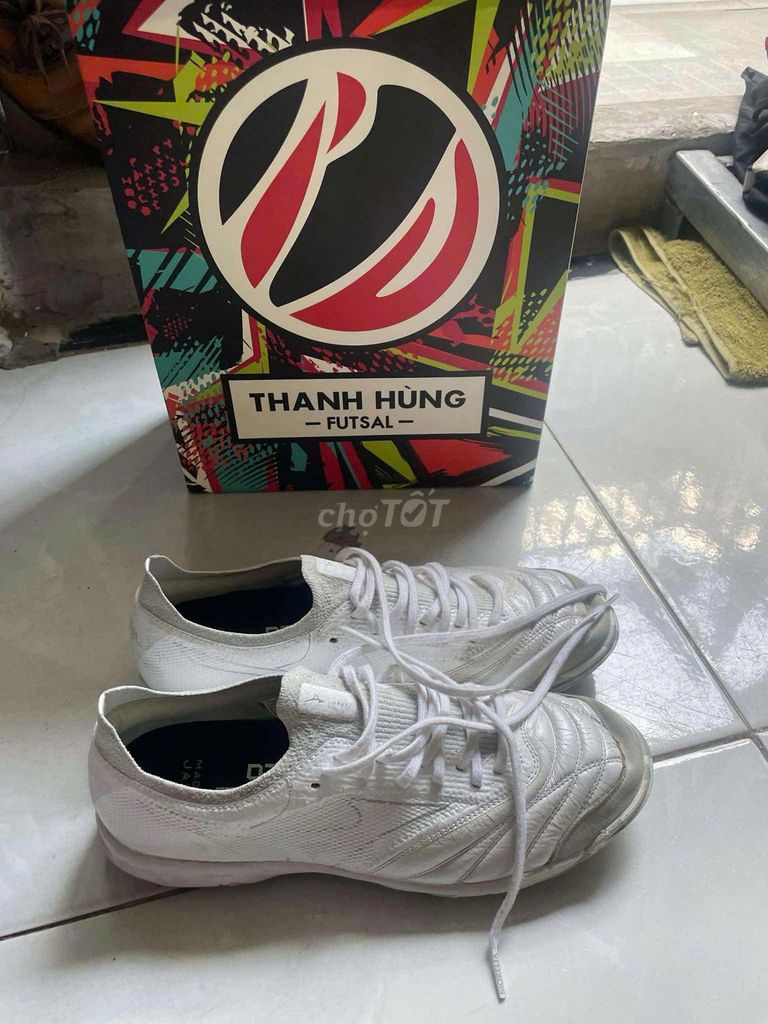 Bán giày đá banh chính hãng. Mua bán Giày dép tại Quận Bình Thạnh Tp Hồ Chí Minh được đăng bởi hiếu hình 4