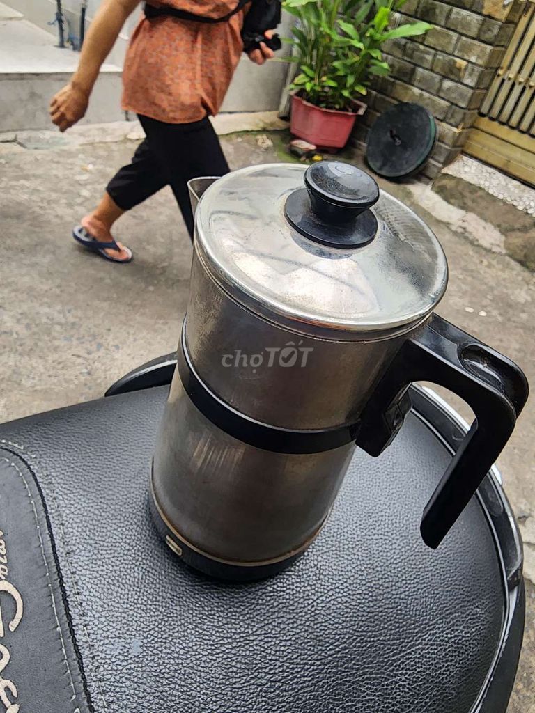 Bình pha cà phê Kim loại Liên Xô cũ đã qua sử dụng