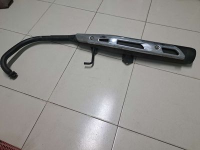 Pô xe máy Yamaha YB 125 Đen